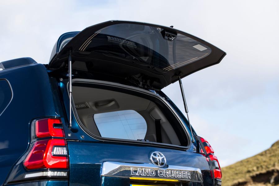 Детали экстерьера Toyota Land Cruiser Prado (150) 2018 года  (UK) (фото 5 из 40)